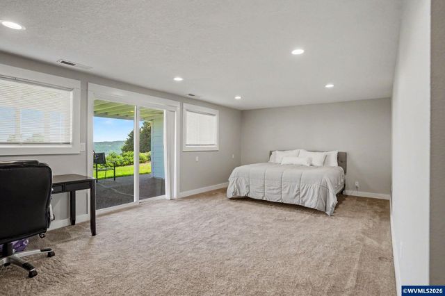 3272 Basswood St NW, Salem, OR 97304