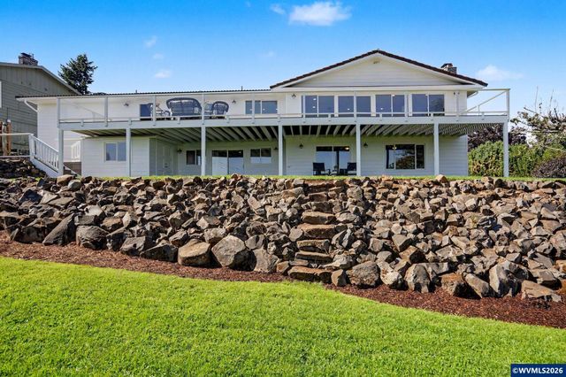 3272 Basswood St NW, Salem, OR 97304