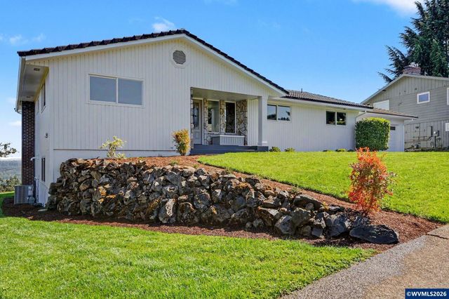3272 Basswood St NW, Salem, OR 97304