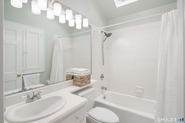 20 Roton Avenue, Norwalk, CT 06853