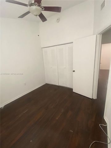 6245 Kendale Lakes Cir 209, Miami, FL 33183