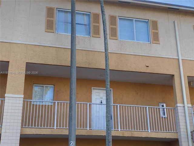 6245 Kendale Lakes Cir 209, Miami, FL 33183