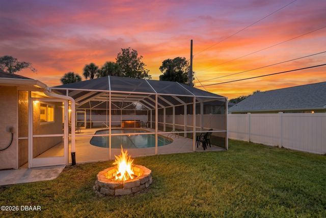 33 Sandcastle Drive, Ormond Beach, FL 32176
