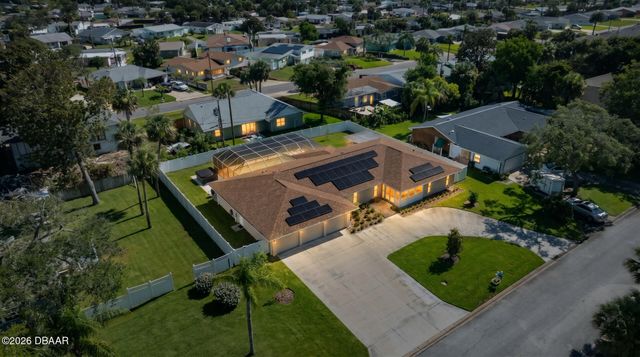 33 Sandcastle Drive, Ormond Beach, FL 32176