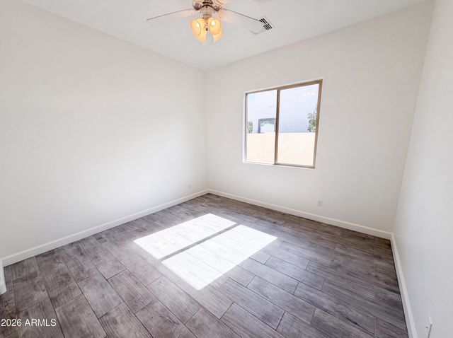 701 E CHARLEVOIX Avenue, Gilbert, AZ 85297