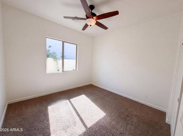 701 E CHARLEVOIX Avenue, Gilbert, AZ 85297