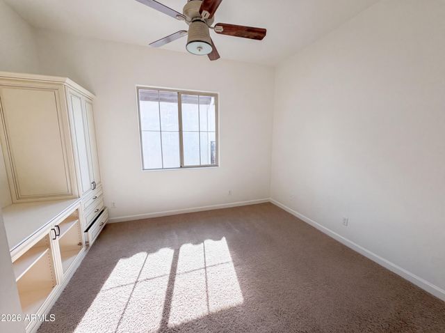701 E CHARLEVOIX Avenue, Gilbert, AZ 85297
