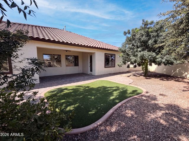 701 E CHARLEVOIX Avenue, Gilbert, AZ 85297