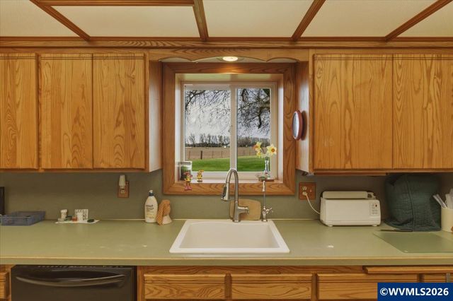 31179 Willoway Dr SW, Albany, OR 97321