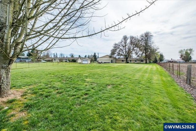 31179 Willoway Dr SW, Albany, OR 97321