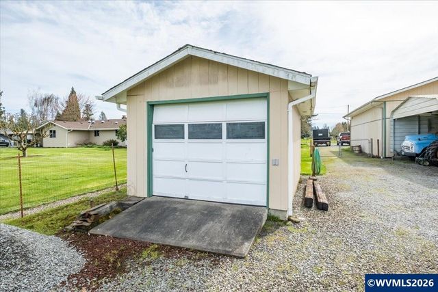 31179 Willoway Dr SW, Albany, OR 97321