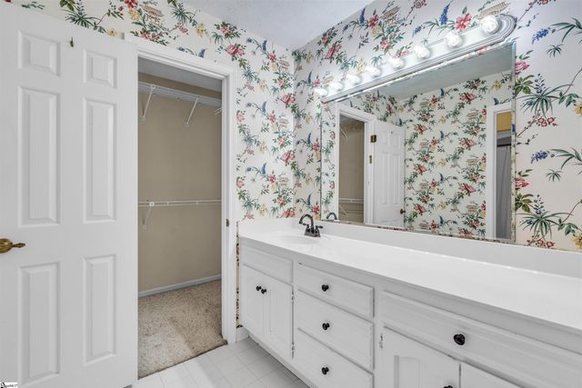 1 Dove Tree Road, Greenville, SC 29615