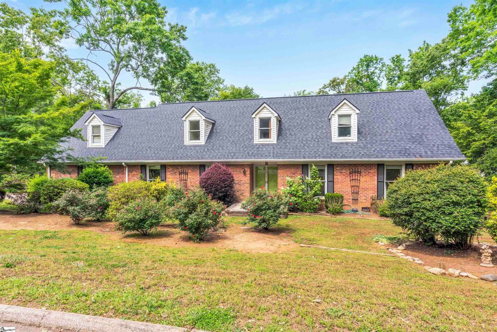 1 Dove Tree Road, Greenville, SC 29615