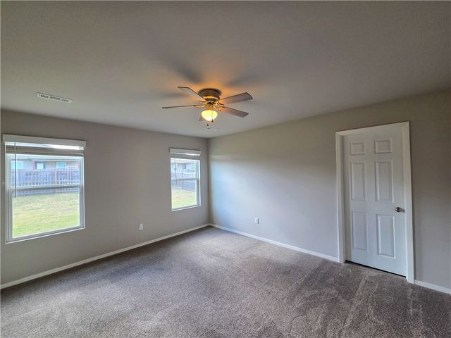 2809 Bauer Street, Pea Ridge, AR 72751