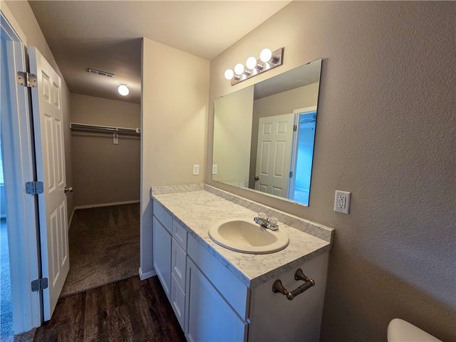 2809 Bauer Street, Pea Ridge, AR 72751