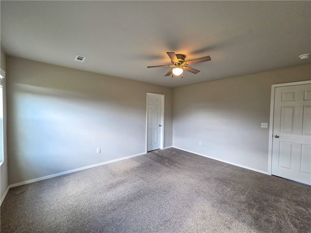 2809 Bauer Street, Pea Ridge, AR 72751