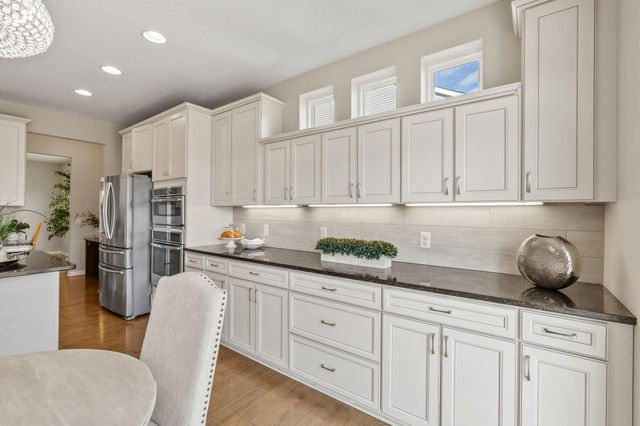 16115 57th Place N, Plymouth, MN 55446