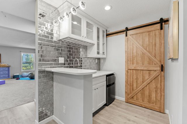 16115 57th Place N, Plymouth, MN 55446