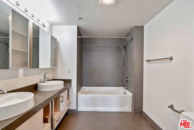 1234 Wilshire Boulevard 231, Los Angeles, CA 90017