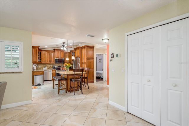 12406 FOREST LANE DRIVE, Tampa, FL 33624