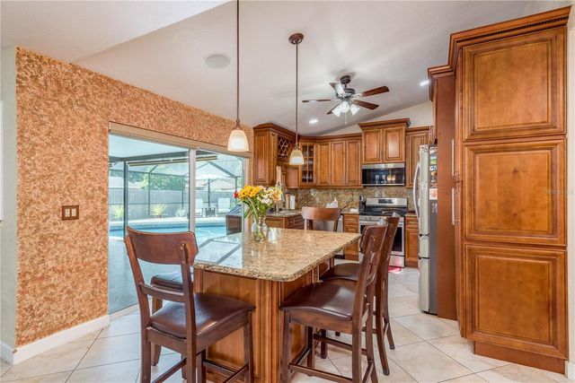 12406 FOREST LANE DRIVE, Tampa, FL 33624