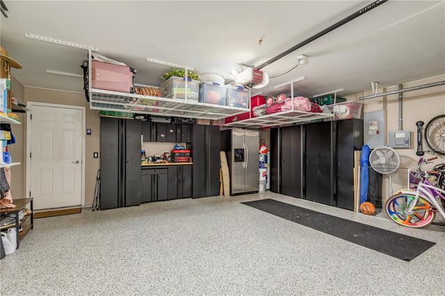 12406 FOREST LANE DRIVE, Tampa, FL 33624