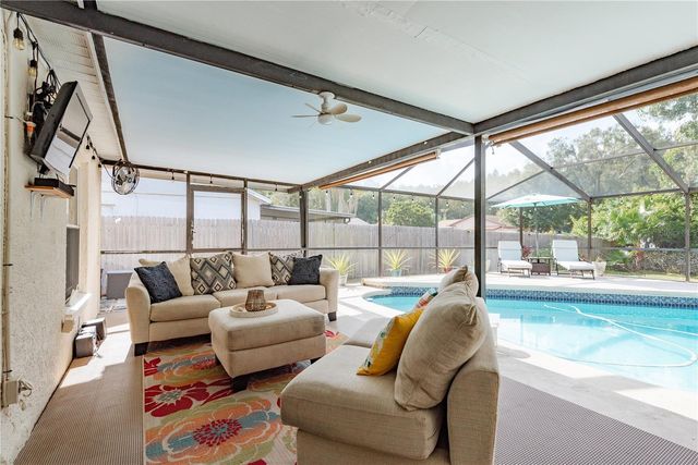 12406 FOREST LANE DRIVE, Tampa, FL 33624