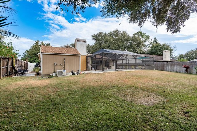 12406 FOREST LANE DRIVE, Tampa, FL 33624