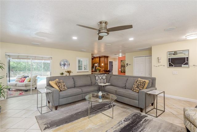 12406 FOREST LANE DRIVE, Tampa, FL 33624