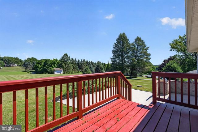 19 PALMYRA BELLEGROVE RD, Annville, PA 17003