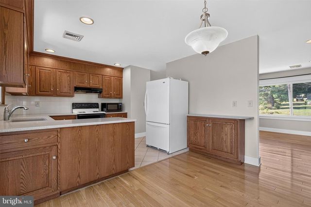 19 PALMYRA BELLEGROVE RD, Annville, PA 17003