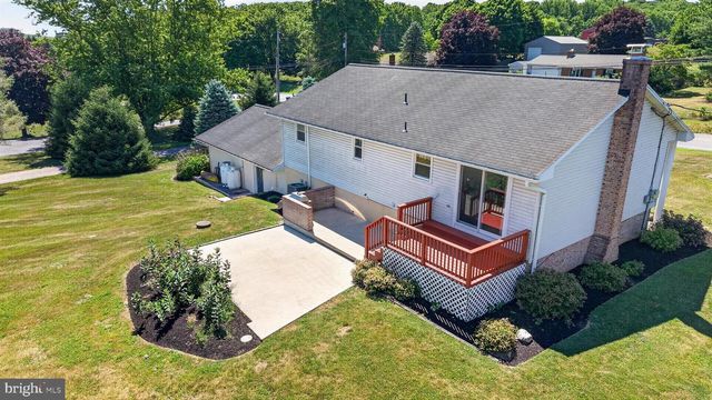 19 PALMYRA BELLEGROVE RD, Annville, PA 17003
