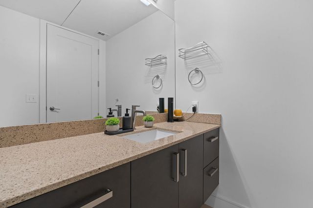 222 West Ave 2911, Austin, TX 78701