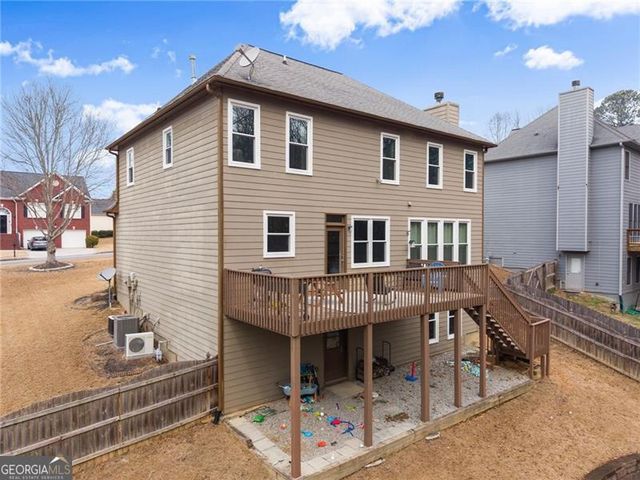 2705 Chandler Grove Drive, Buford, GA 30519