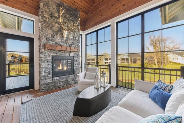 24440 Brassie Circle, Shorewood, MN 55331