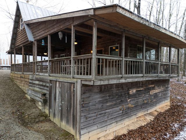 710 Twin Oaks Road, Wellington, KY 40387