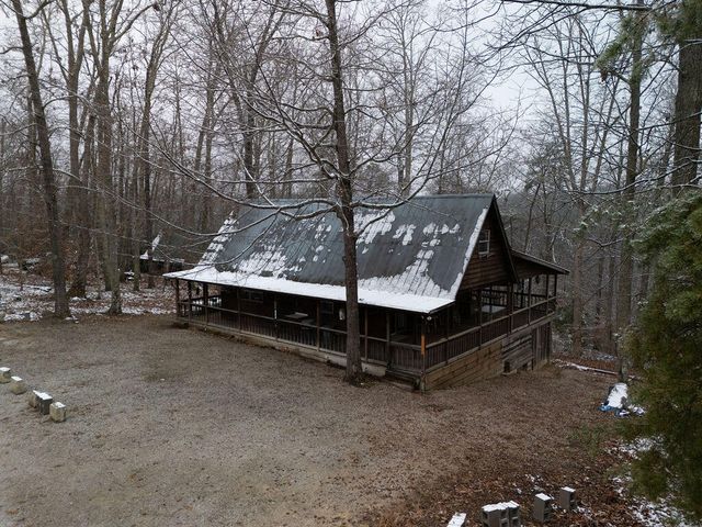 710 Twin Oaks Road, Wellington, KY 40387