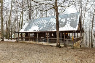 710 Twin Oaks Road, Wellington, KY 40387