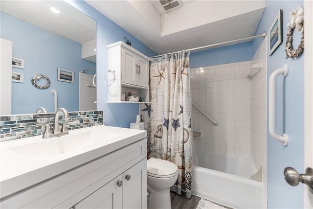 9692 Wedd Street, Overland Park, KS 66212