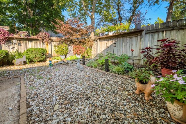 9692 Wedd Street, Overland Park, KS 66212