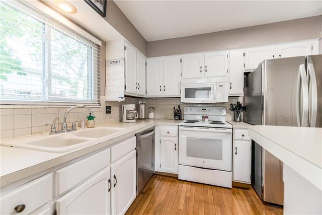 9692 Wedd Street, Overland Park, KS 66212