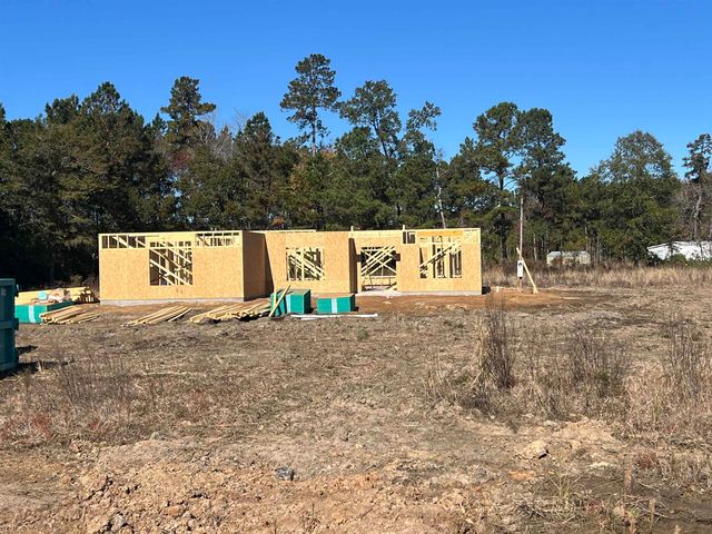 3760 Highway 366, Loris, SC 29569