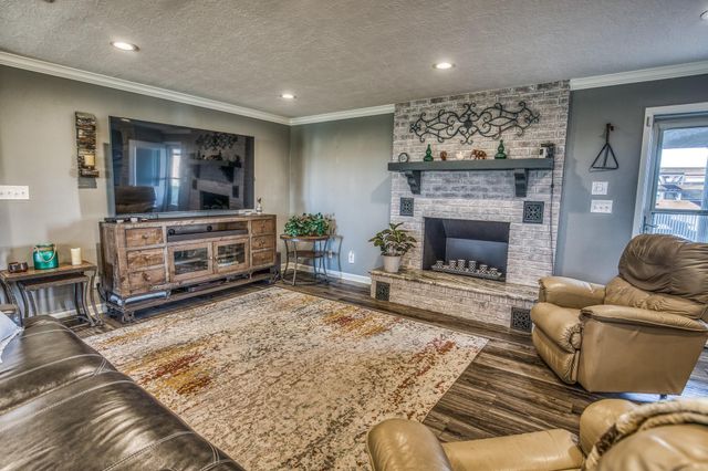 12709 Fm 1155 E, Brenham, TX 77833