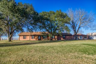 12709 Fm 1155 E, Brenham, TX 77833