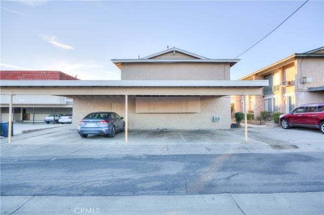 154 Linda C, Upland, CA 91786