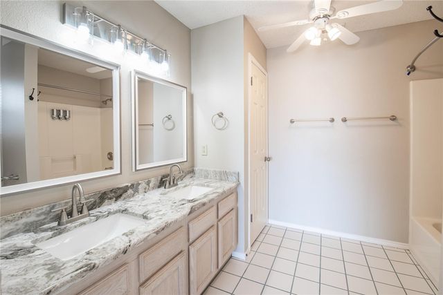 14894 Cobo De Bara Cir, Corpus Christi, TX 78418