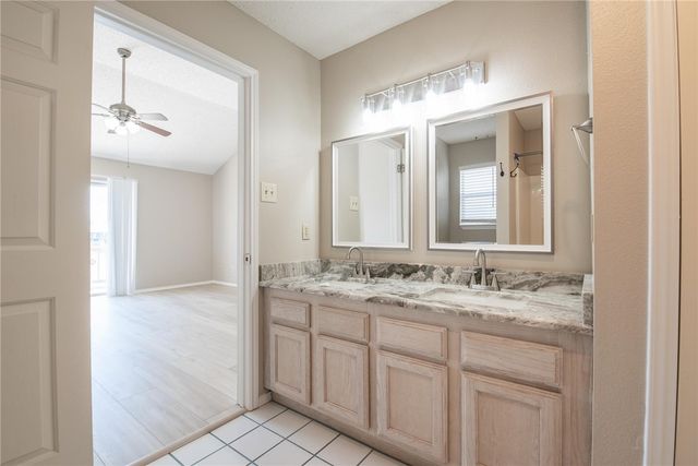 14894 Cobo De Bara Cir, Corpus Christi, TX 78418