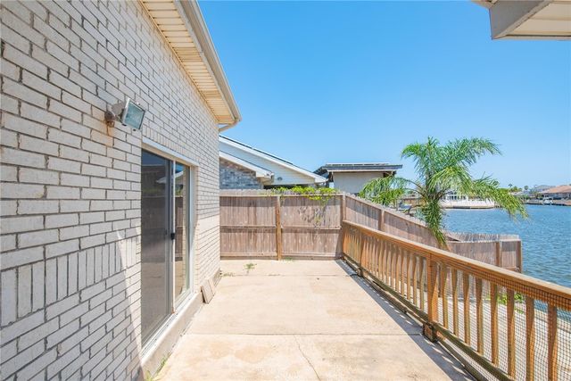 14894 Cobo De Bara Cir, Corpus Christi, TX 78418