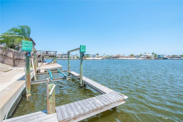14894 Cobo De Bara Cir, Corpus Christi, TX 78418