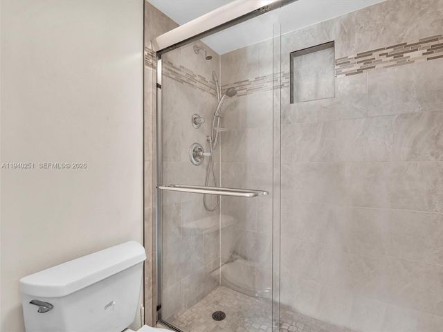 20379 W Country Club Dr 1138, Aventura, FL 33180